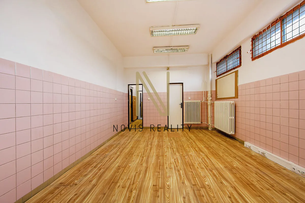 Pronájem skladového prostoru 43 m²